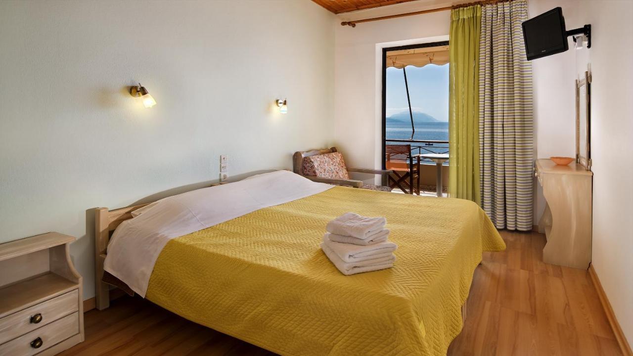 Pharos Rooms Ilia Exterior photo