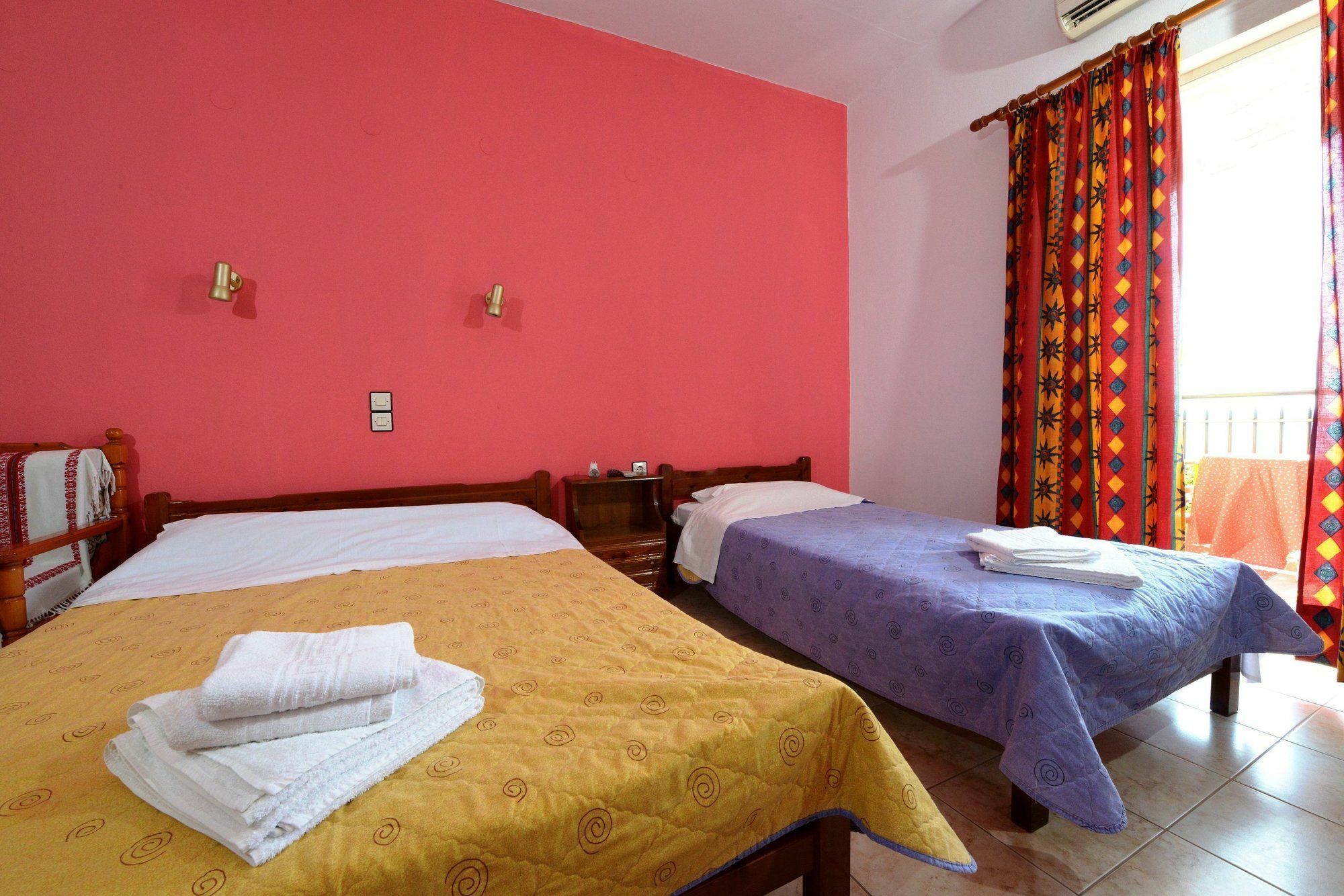 Pharos Rooms Ilia Exterior photo
